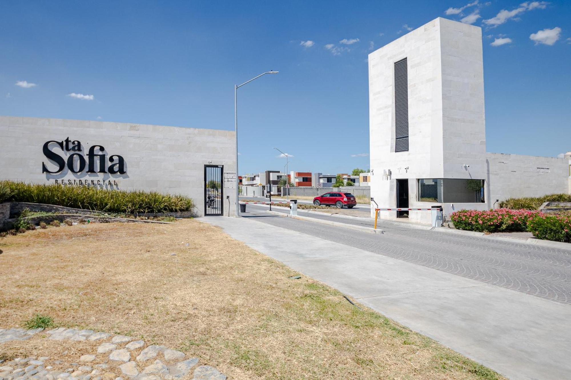 Estrena Casa A Minutos Del Aeropuerto